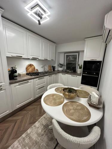 Harsova Apartment | Romina b&b