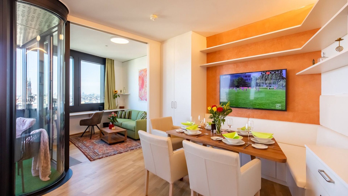 Ottakring House | Roof-top panorama suite with distant views over Vienna
