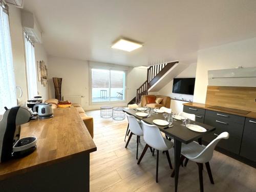 Vitry-sur-Seine Apartment | Rooftop duplex 2 steps from Paris