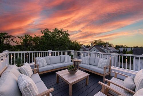Cannonborough Elliotborough House | Rooftop & Hot Tub & Parking - 3 Blocks to King