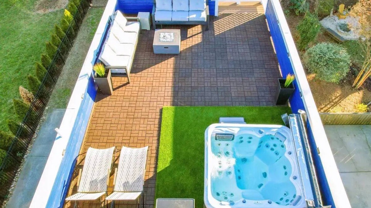 Biddleville Apartment | Rooftop Patio Oasis - 5 minutes outside Uptown