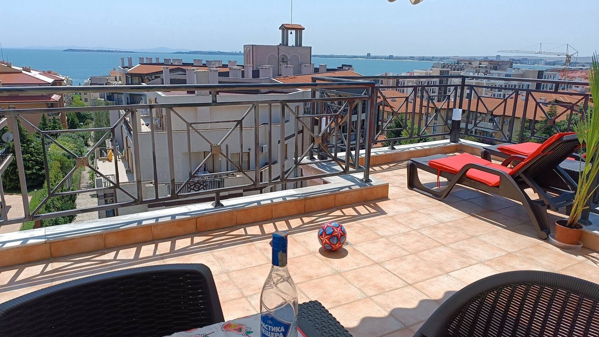 Yurta Apartment | Rooftop sea view flat with huge terrace in peacefull part of Sveti Vlas