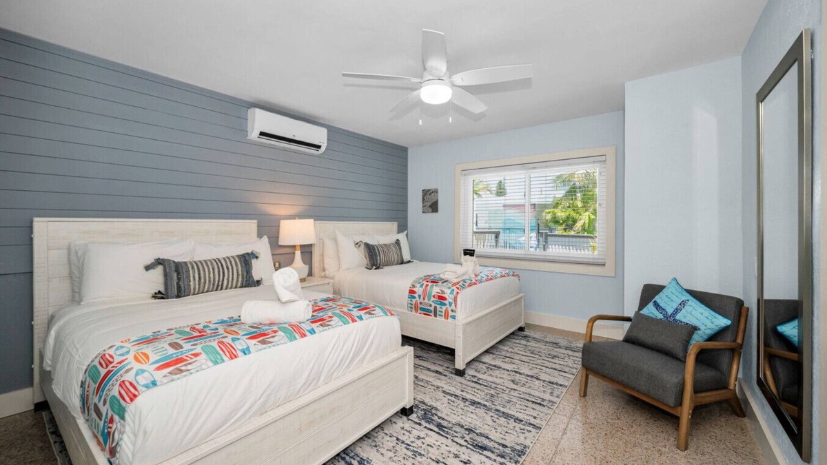 Sunset Beach Hotel | Room 3 · Poolside-bedroom Suite- 2 beds- Pool View