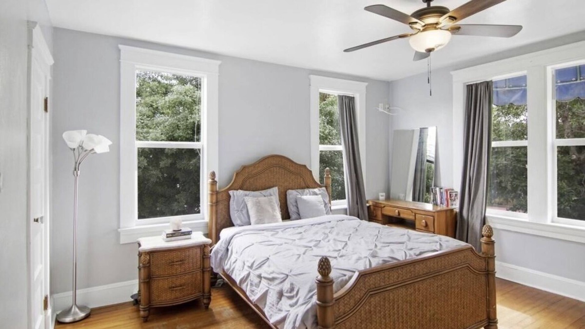 Providencia Park Cottage | Room B, right in the action of West Palm Beach!