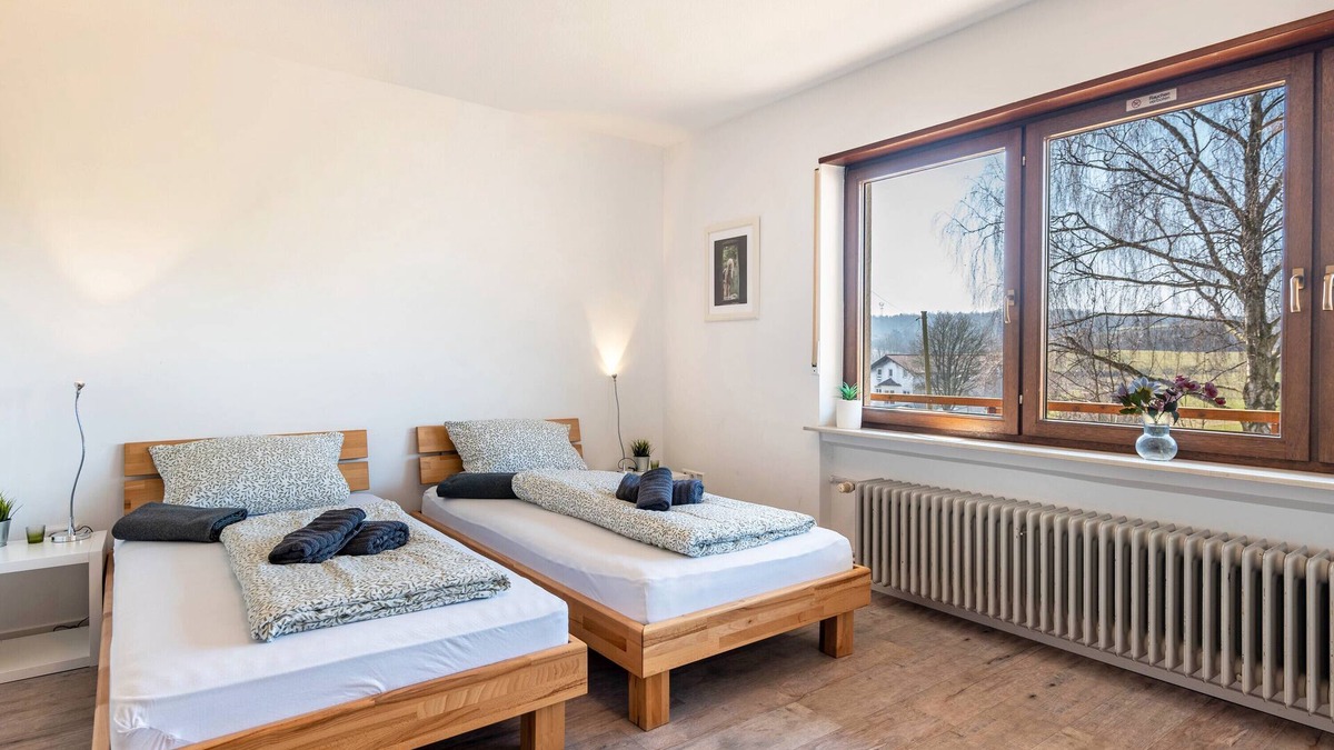 Horrenberg Apartment | Room 'Doppelzimmer 1' with Shared Terrace, Shared Garden and Wi-Fi