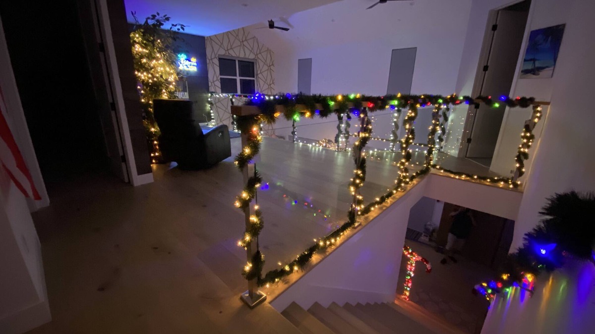Downtown House | Room for Rent- Brand New Farmhouse Design (Owner Occupied)