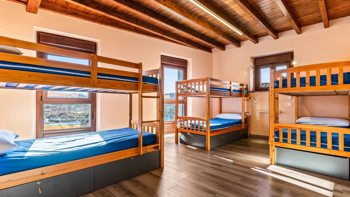 Pivierda Apartment | Room 'Habitacion 2' with Mountain View, Wi-Fi, and Air Conditioning