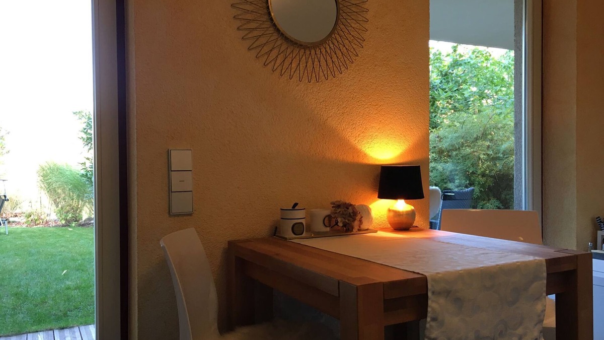 Weil der Stadt Apartment | Room 'Hortensie' with Private Terrace, Private Garden and Wi-Fi