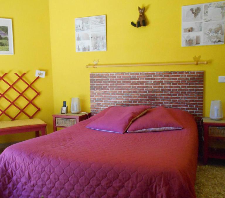 Donzere House | Room in Guest room - La Chambre Du Mimosa