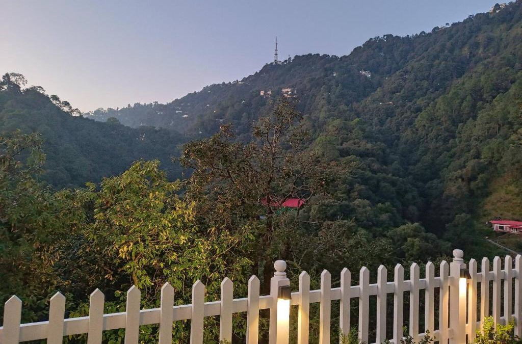 Landour House | Room in Lodge - Oakwood 301 - Elegant Private Room With Balcony at Landour, Mussoorie