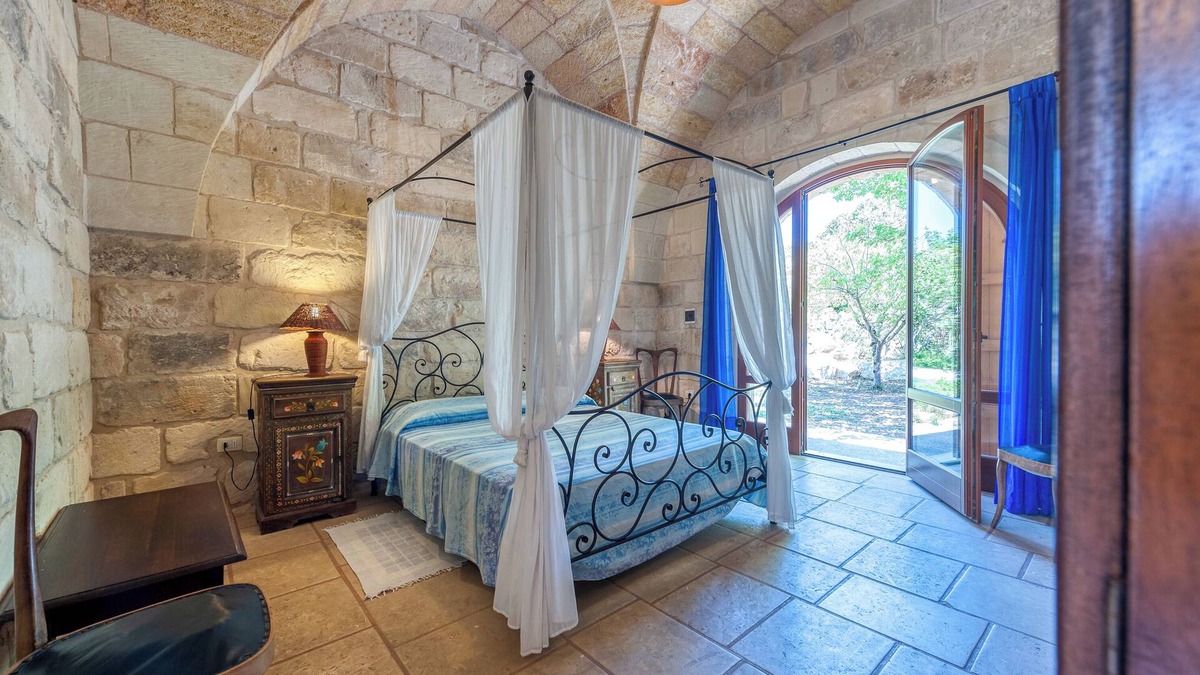 Vernole Apartment | Room 'Masseria Copertini - Gattini' with Wi-Fi and Air Conditioning