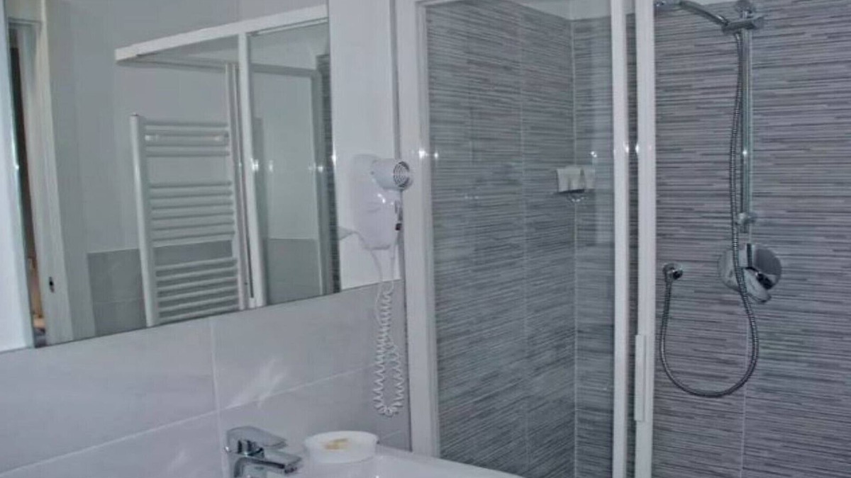 Azzano San Paolo House | Room Monte Carlo - Bonne Nuit