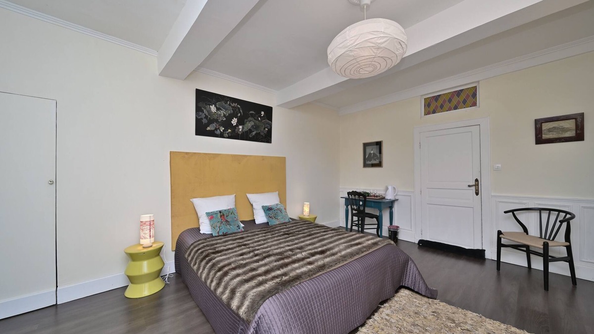 Pech-Luna House | Room 'Okuni' with Shared Pool, Shared Terrace and Wi-Fi