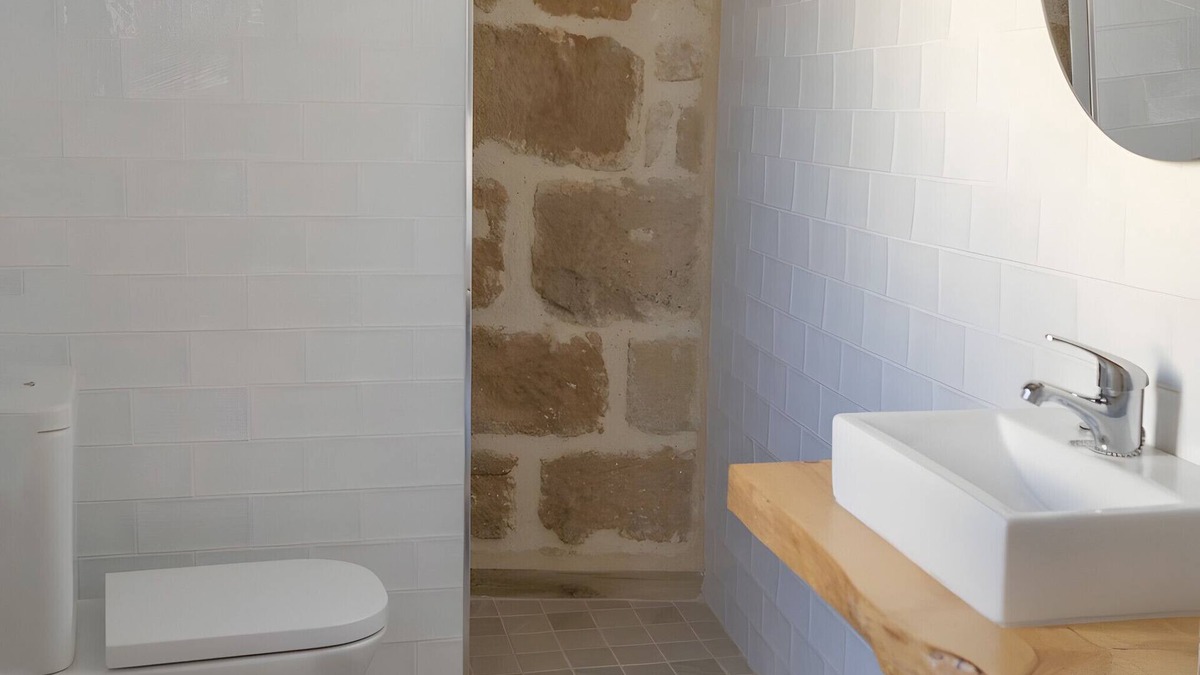 La Mata de los Olmos Apartment | Room 'Pajaritos' in La Mata de los Olmos