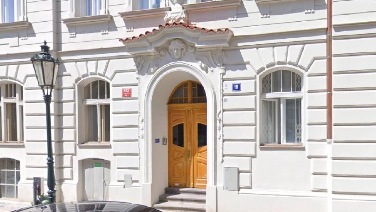 Josefov Apartment | Room & Parking Assistance
