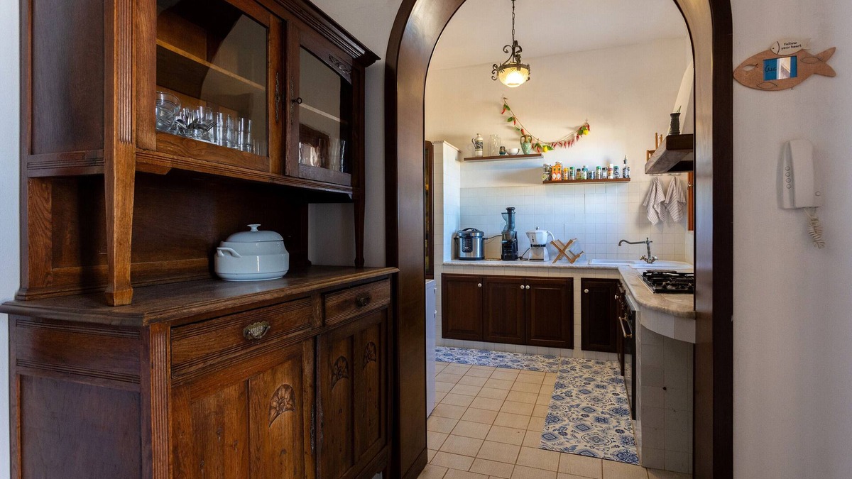 San Leonardo House | Room 'Ponente' with Sea View, Wi-Fi and Air Conditioning