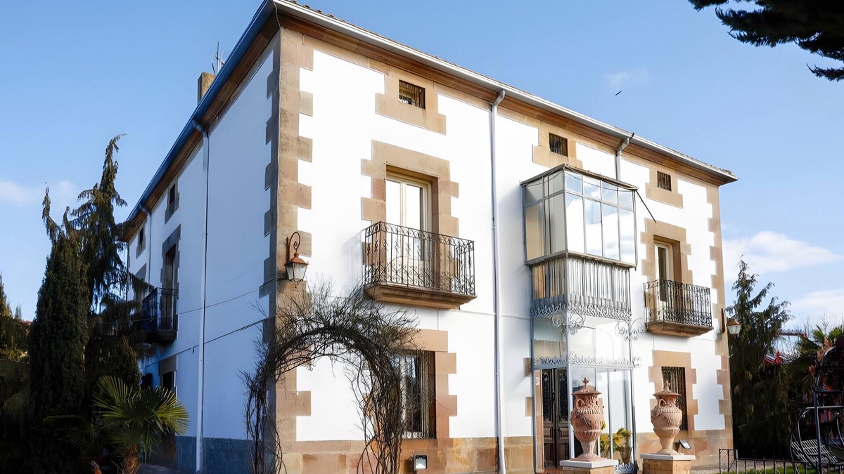 Ocenilla Apartment | Room 'Suite 7' with Mountain View, Shared Terrace and Wi-Fi