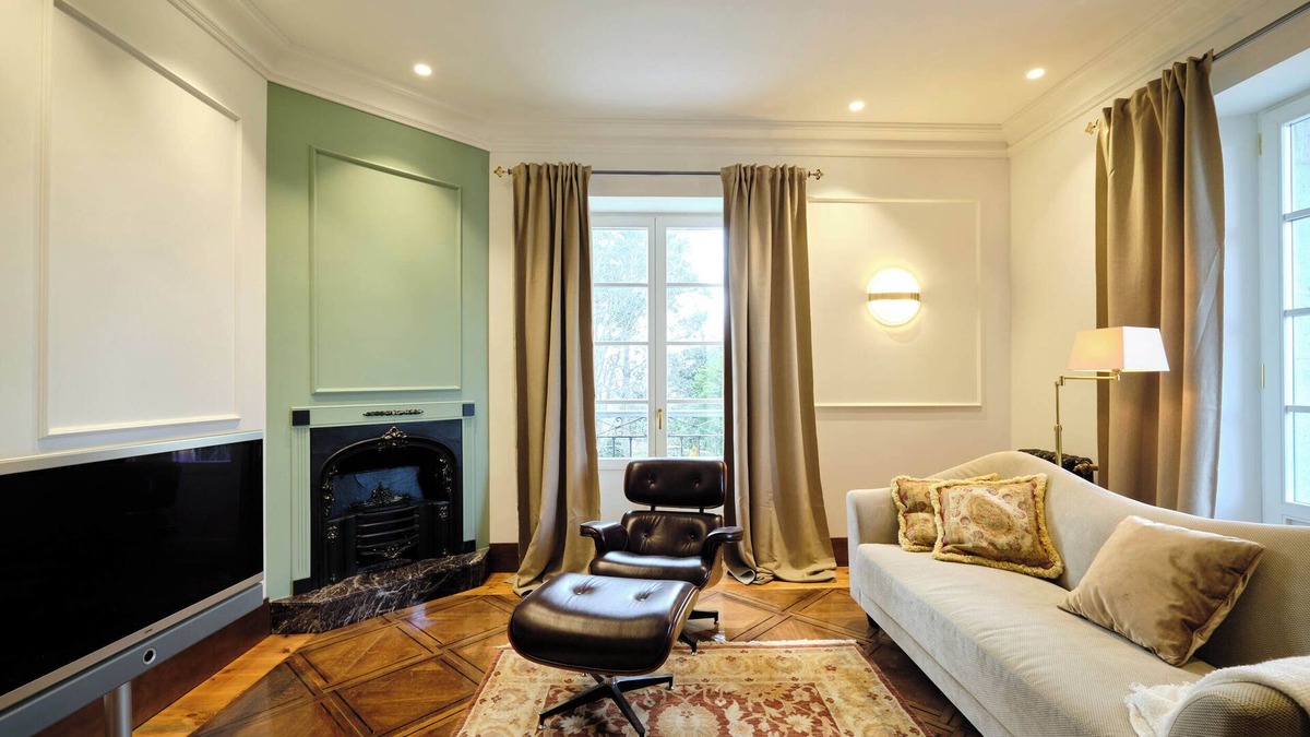 Muros de Nalon Apartment | Room 'Suite Del Marqués' with Shared Pool, Shared Terrace and Wi-Fi