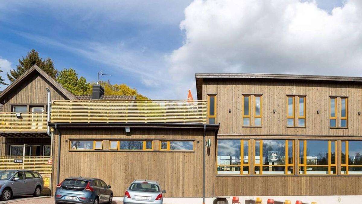 Lillhagen House | Room with free breakfast and spa bath