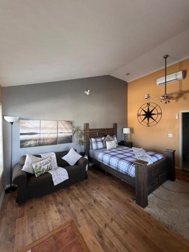 West Jefferson House | Room with the view