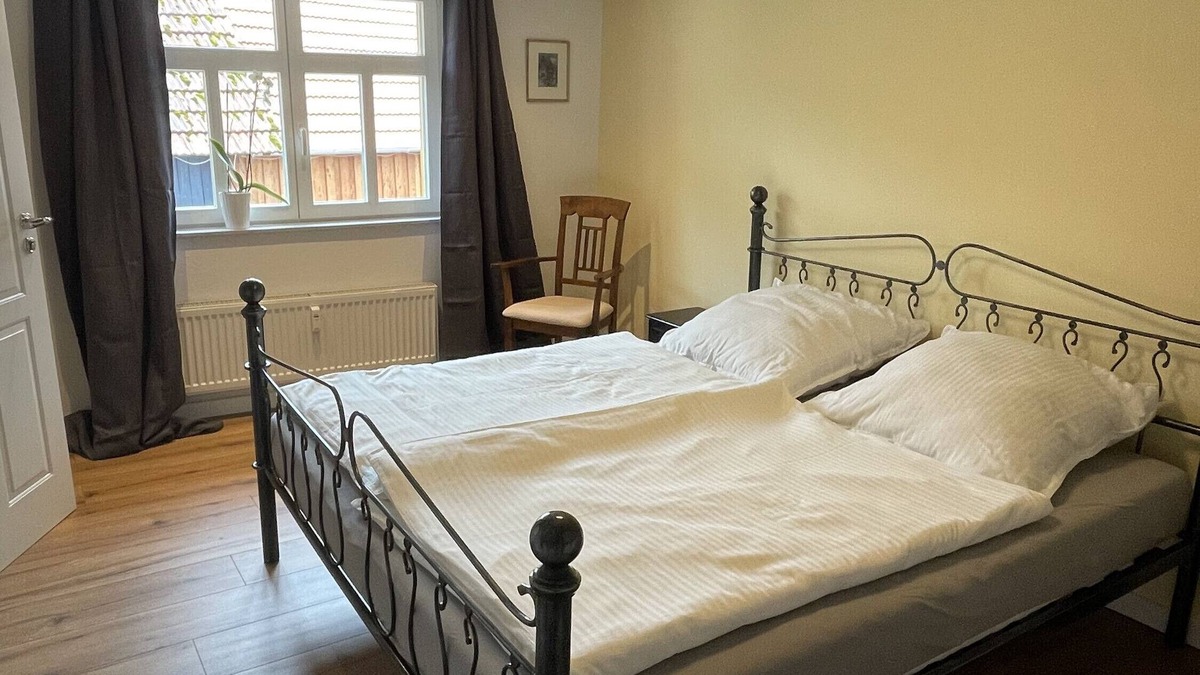 Ortenberg Apartment | Room 'Zimmer 3' with Shared Garden and Wi-Fi