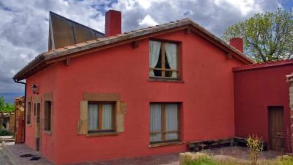 Villanueva de Carazo House | Rooms for rent Charming house