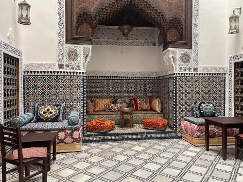 El Mokhifa House | Rooms in Dar Drouj, a special 14th century house Riad