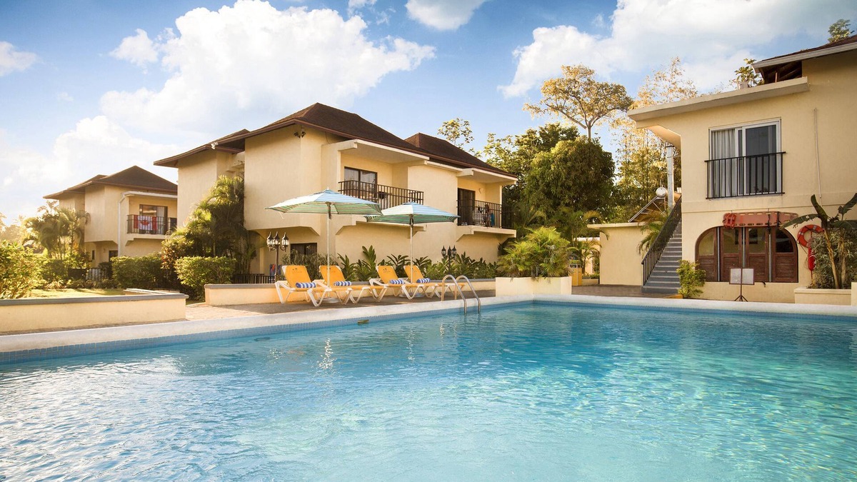 Negril Hotel | Rooms on the Beach Negril