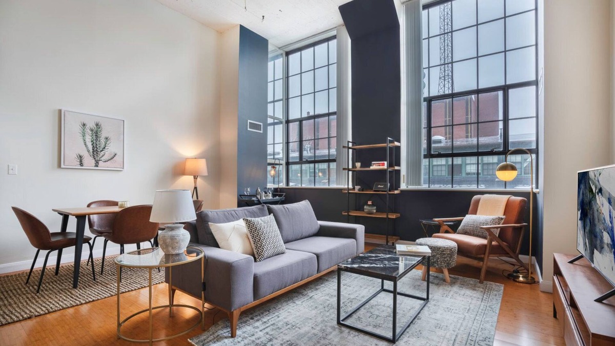 Arefth Apartment | Roomy 2BR in Kendall Square w/Gym, Doorman near MIT & MGH by Blueground