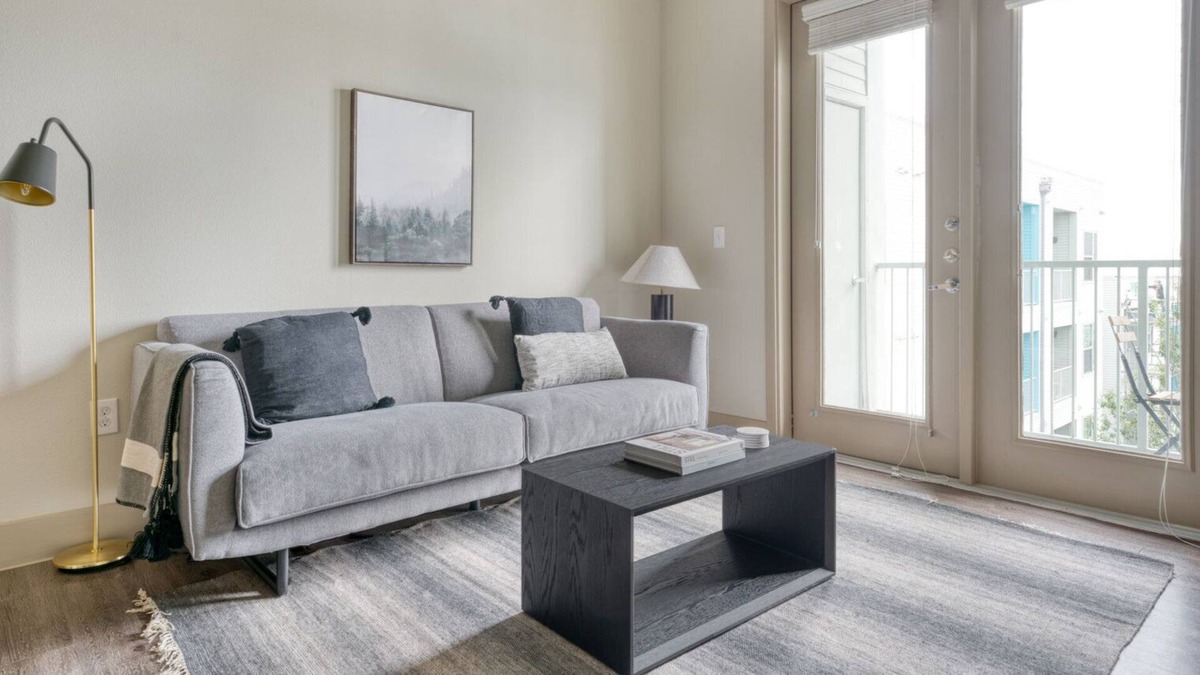 Chestnut Apartment | Roomy East Austin 1BR w/ Pool, Gym & W/D, nr restaurants, by Blueground