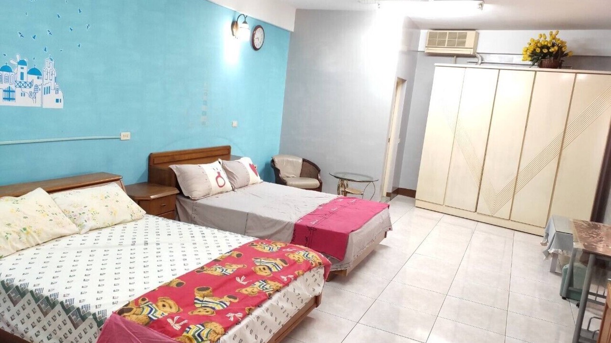 Puli House | Root Residence Inn. 23. quadruple suite. Double bathroom.