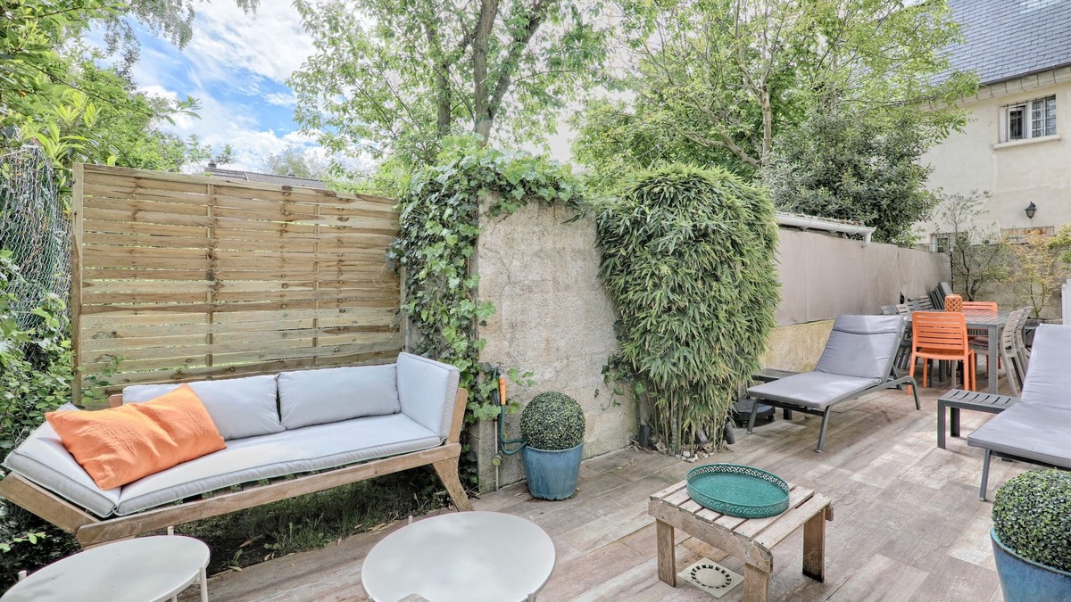 L'Hay-les-Roses Apartment | Rosa Carris - Triplex 7p, proche Château de Sceaux