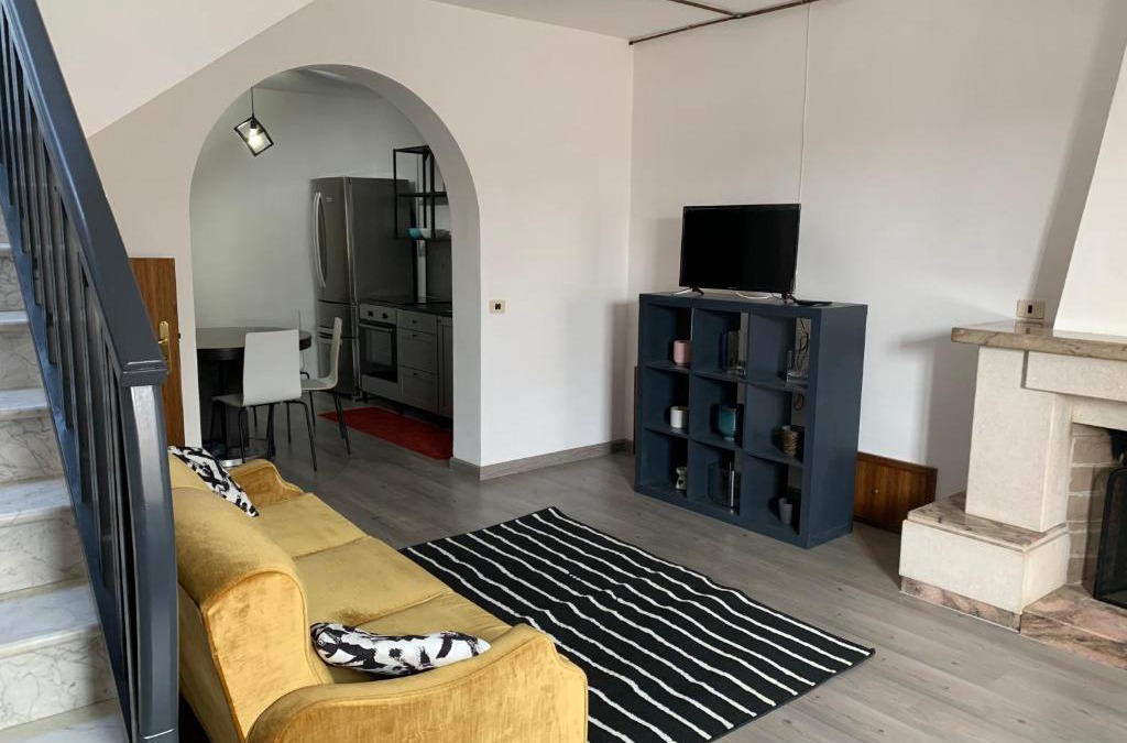 Sarconi Apartment | Rosa’s House