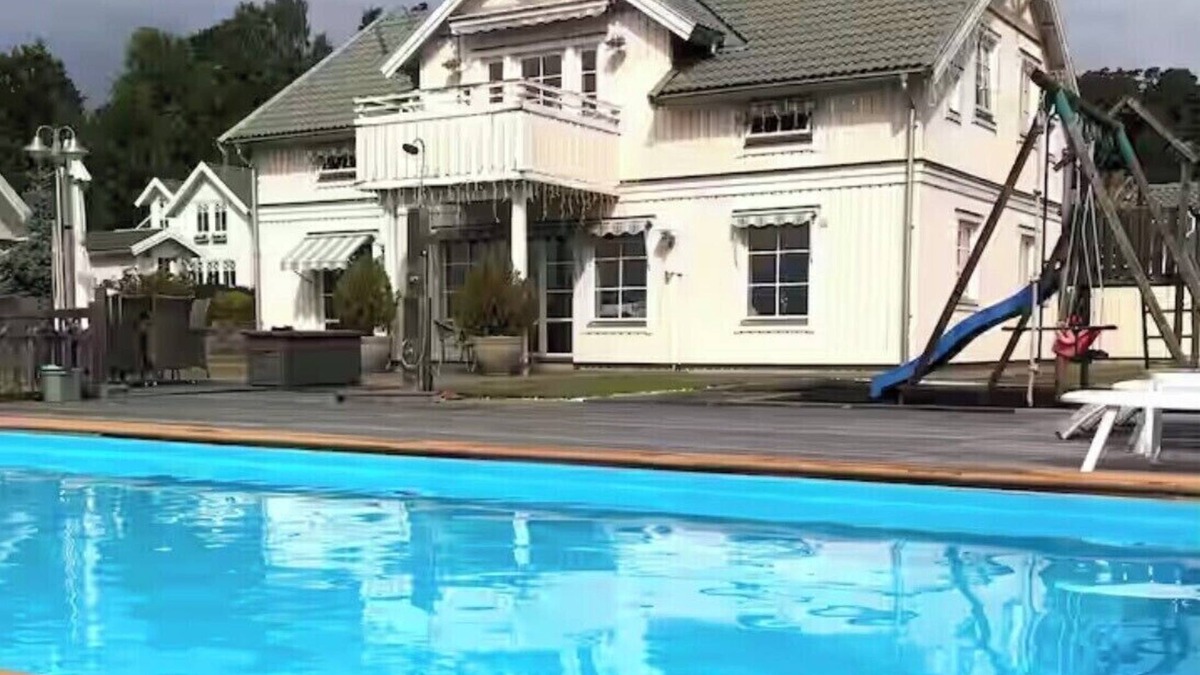 Kolmarden Villa | Rosa Villa, an idyllic villa by the Baltic Sea