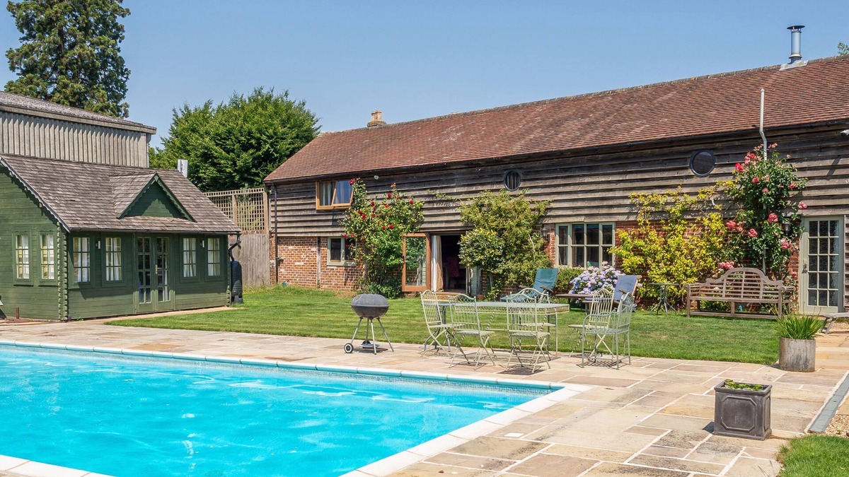 Ipswich House | Rose Barn, Stoke By Nayland