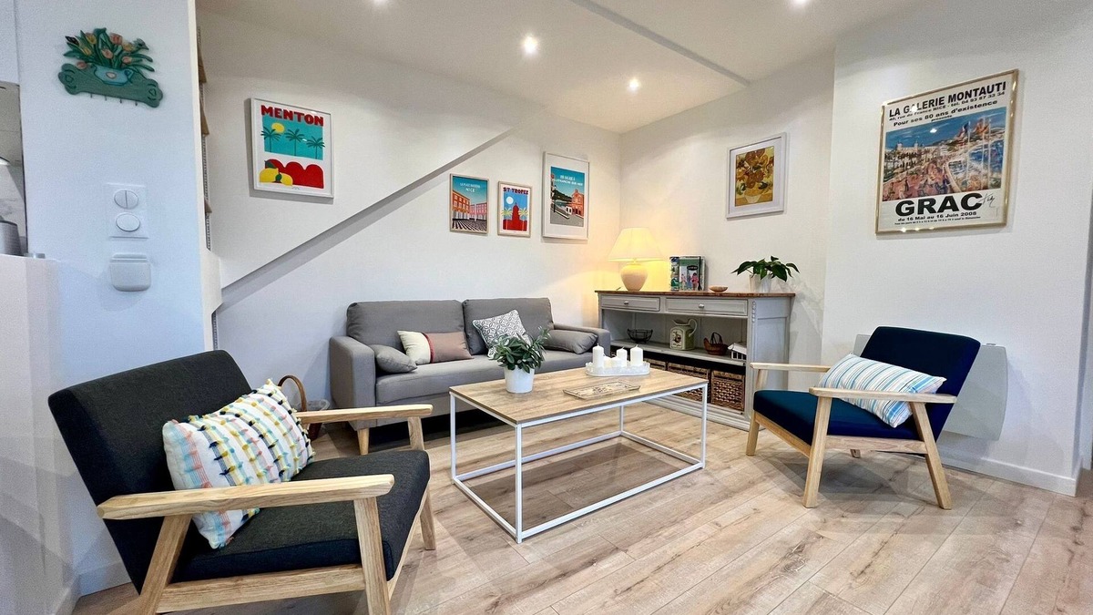 Saint-Andre-de-la-Roche Apartment | ROSE-COCO HOUSE 7 kilometers from NICE (Alpes Maritimes)