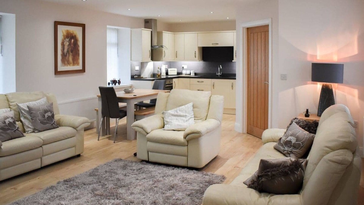 Donaghadee Cottage | Rose Cottage Captivating 1-bed Cottage in Bangor