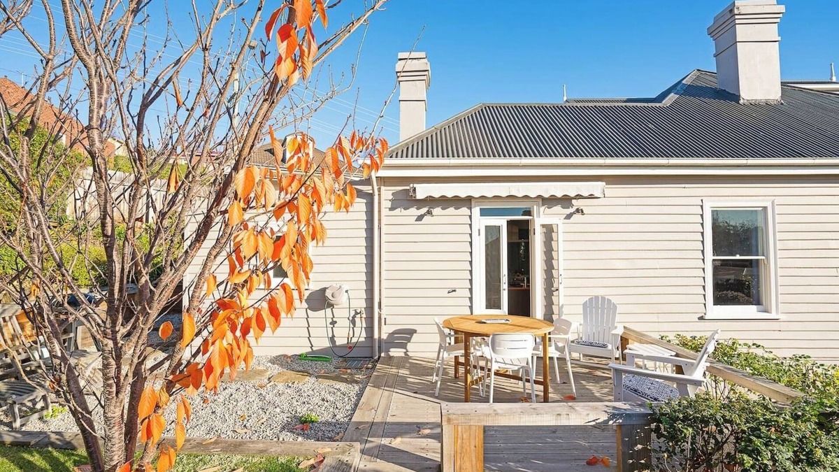 West Hobart House | Rose Cottage Charming Haven near CBD and Waterfront
