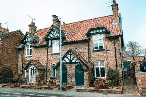 South Cave House | Rose Cottage