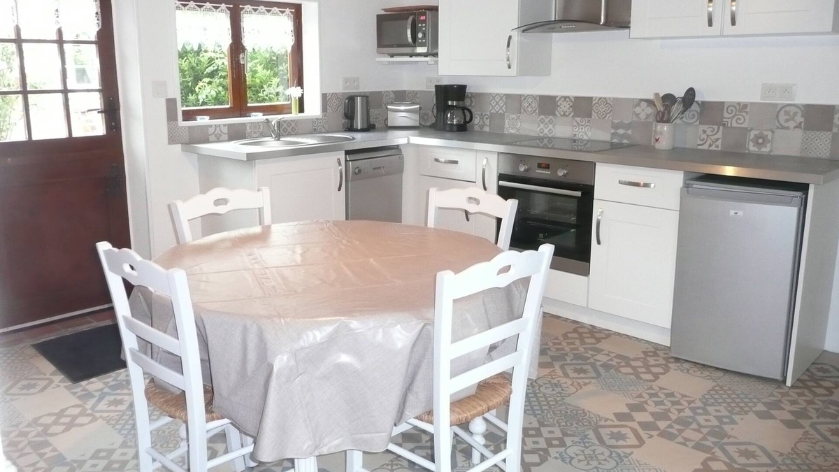 Nouvion Cottage | ROSE COTTAGE IN BAY OF SOMME