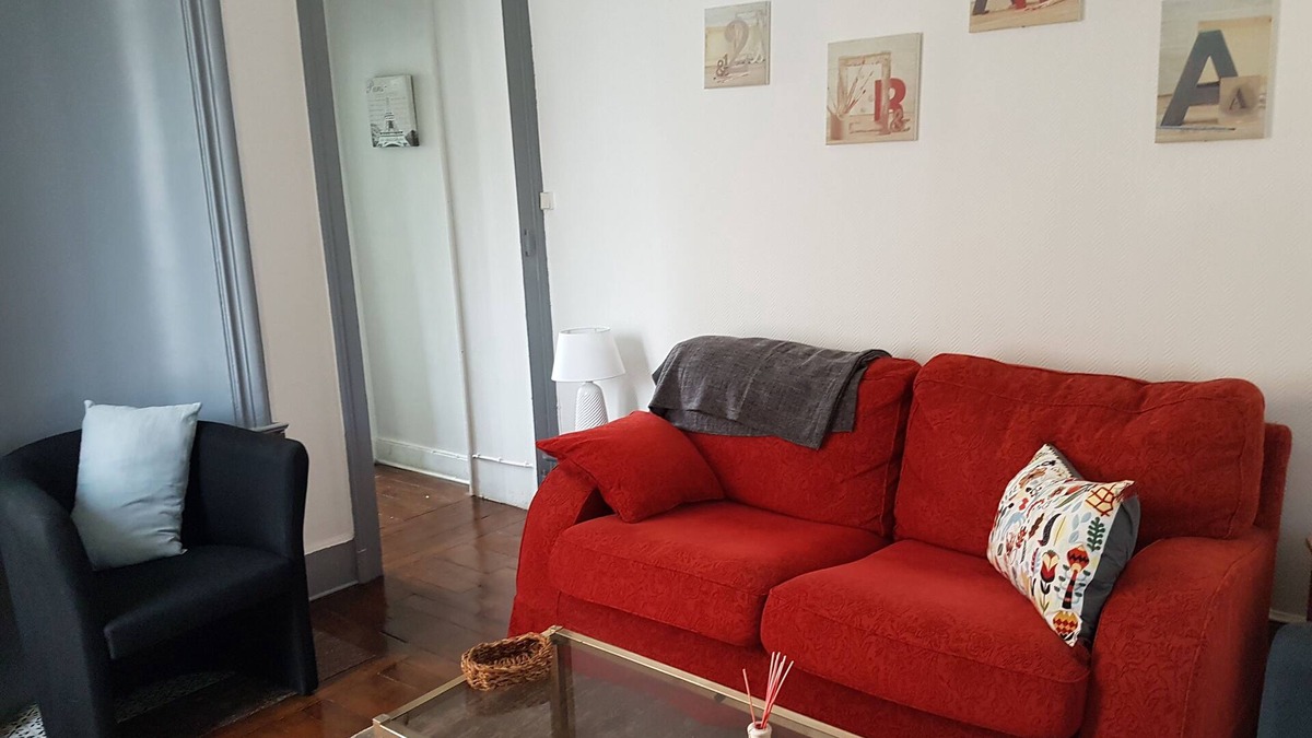 Nancy City Centre Apartment | ROSE LOGIS near Stan and Pep