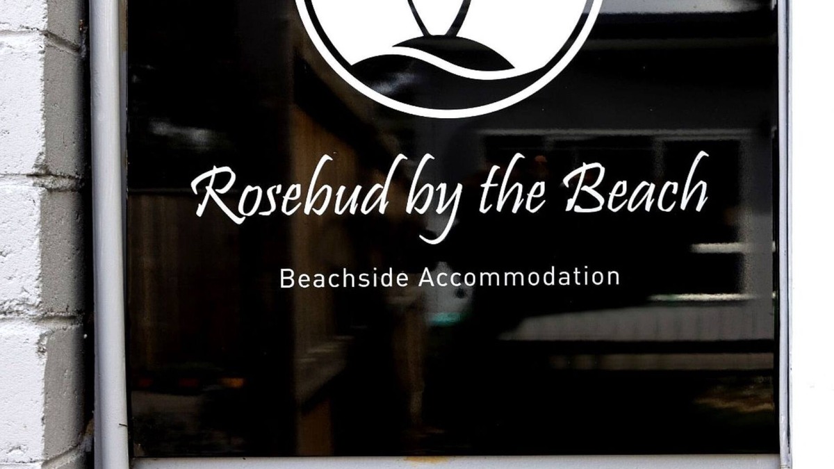 Capel Sound Apartment | Rosebud Beachfront Haven Coastal Bliss Two