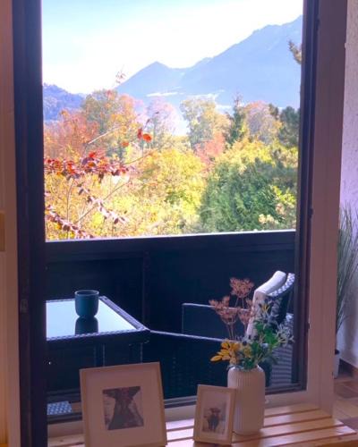 Oberaudorf Apartment | Rosels Mountain Lodge Pool Sauna Bergblick Oberaudorf