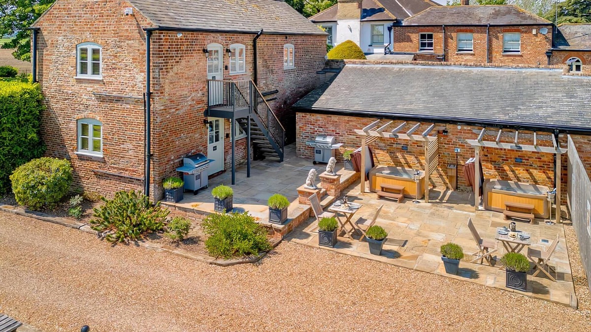Frampton Apartment | Rosemary – Ground Floor