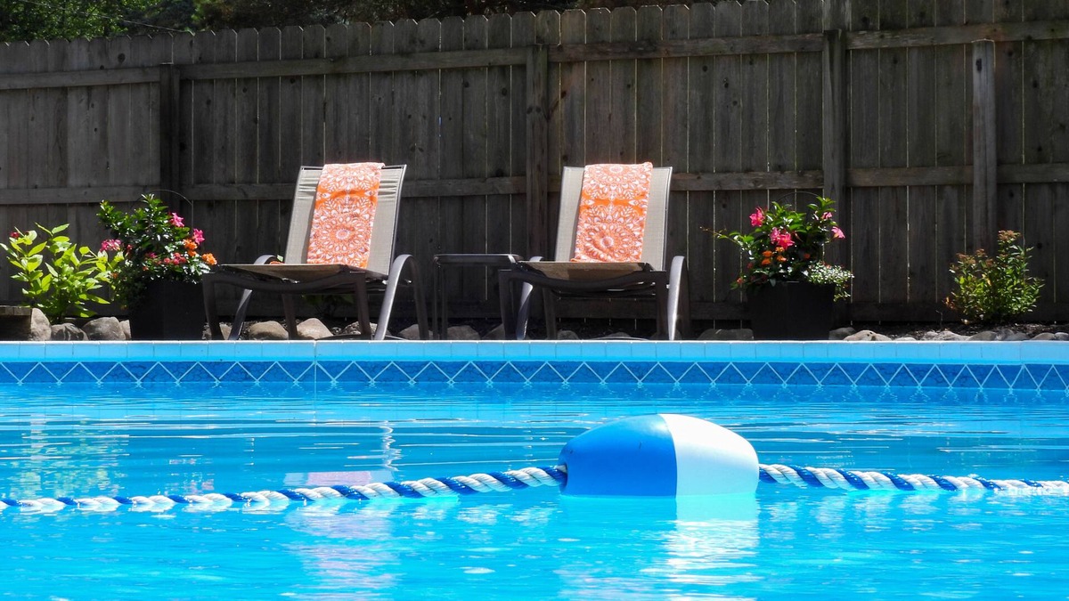 Douglas Bed & Breakfast | Rosemont Inn Resort B&B