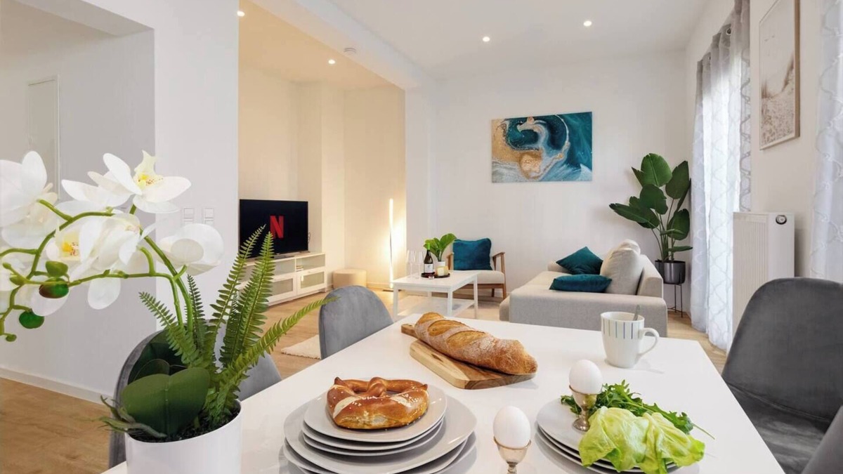 Heilbronn Apartment | Rosenberg-oase - Stellplatz, 2zi/78m²/4p, Terrasse, Eparken in 100m
