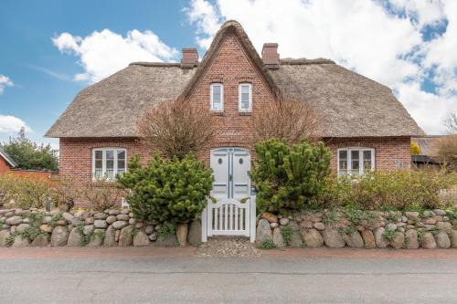 Risum-Lindholm House | Rosenhuus
