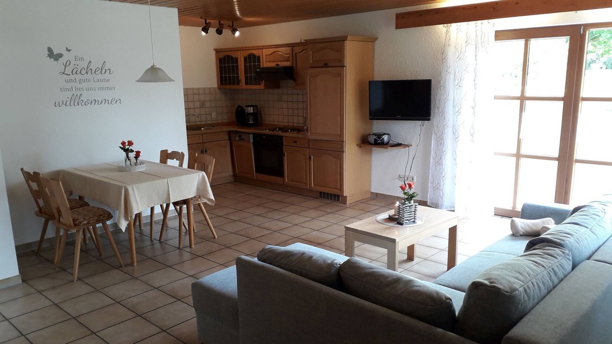 Hohenstein Apartment | Rosenstube, 55qm, Garten, 1 Schlafzimmer, max. 2 Personen