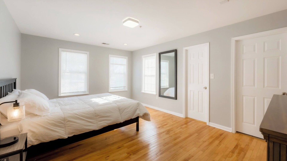 Oxon Hill House | Rosier Suites