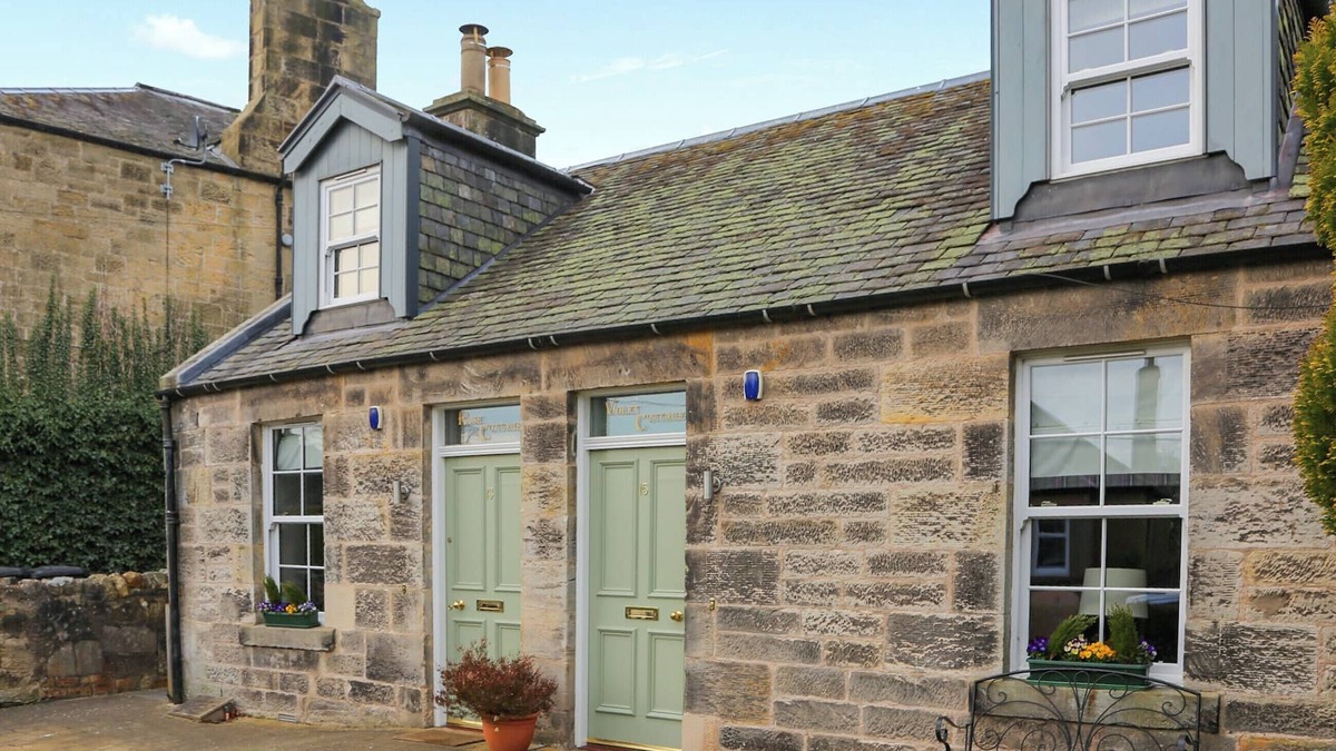 Roslin Cottage | Roslin Chapel Lodge - UK49194